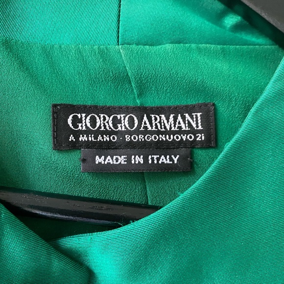 Giorgio Armani Women’s Emerald Pant Suit - Picture 5 of 6